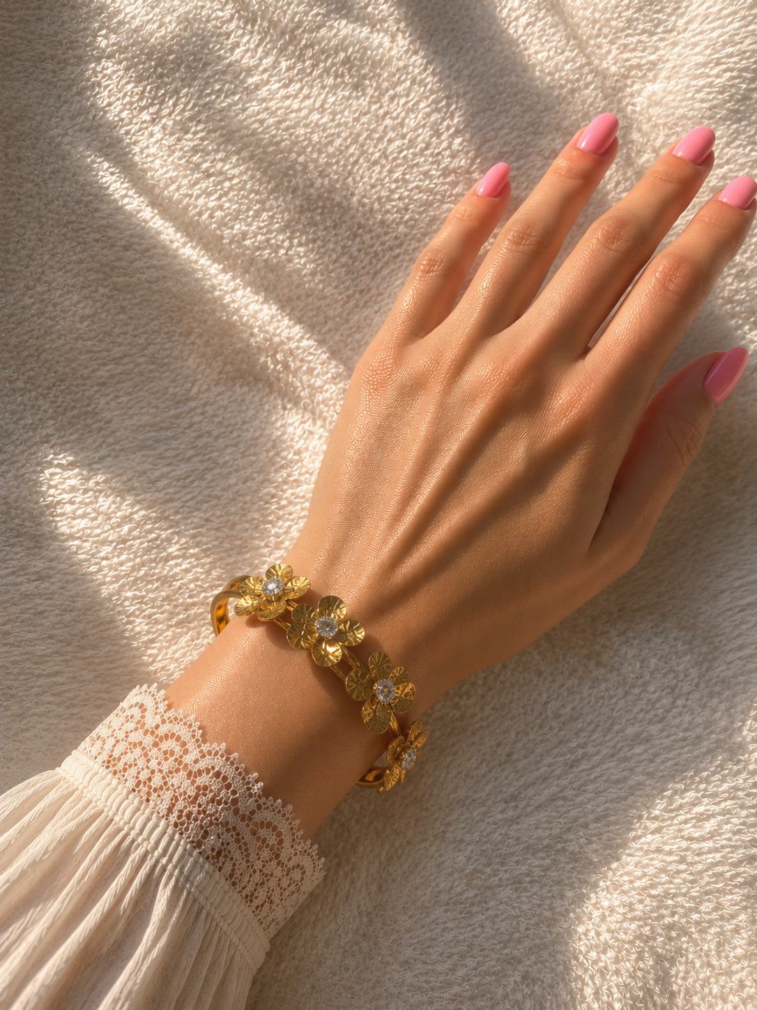 Gold Mesh & Green Stone kada