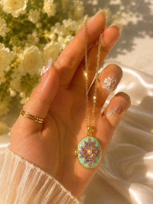 Green Crystal & Pearl Cluster Pendant